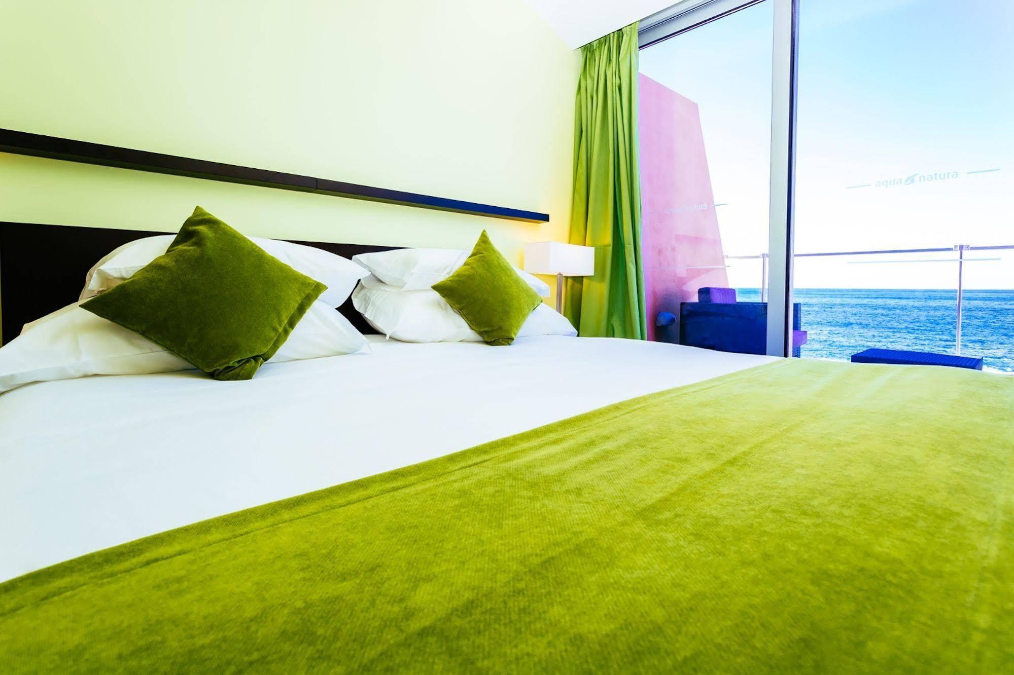 อควา นาตูรา มาเดย์รา Hotel ปอร์โต โมนิซ ภายนอก รูปภาพ
